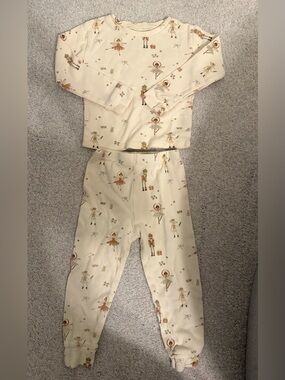 Rylee + Cru Cream Nutcracker & Ballerina Sleep Set